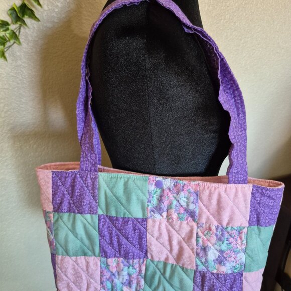 Cool Mums Club Quilted Tote - Skull with Heart Glasses & Coffee - Handcrafted - Picture 6 of 10